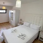 Anahi Homes Corralejo- Dracaena 20 Holiday home La Oliva