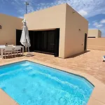 Anahi Homes Corralejo- Dracaena 20 Holiday home *